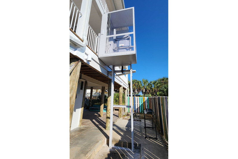 Cab at Top Side View